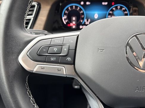 Used 2025 Volkswagen Atlas SE w/ Black Wheel Package image 20