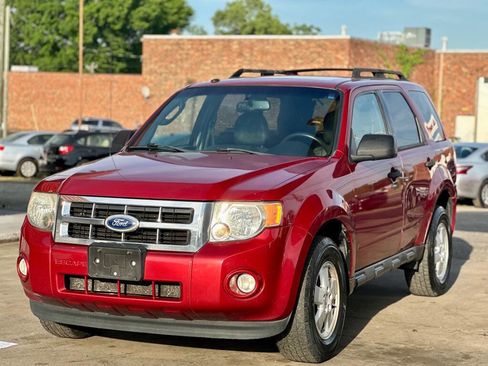 Used 2012 Ford Escape XLT image 4