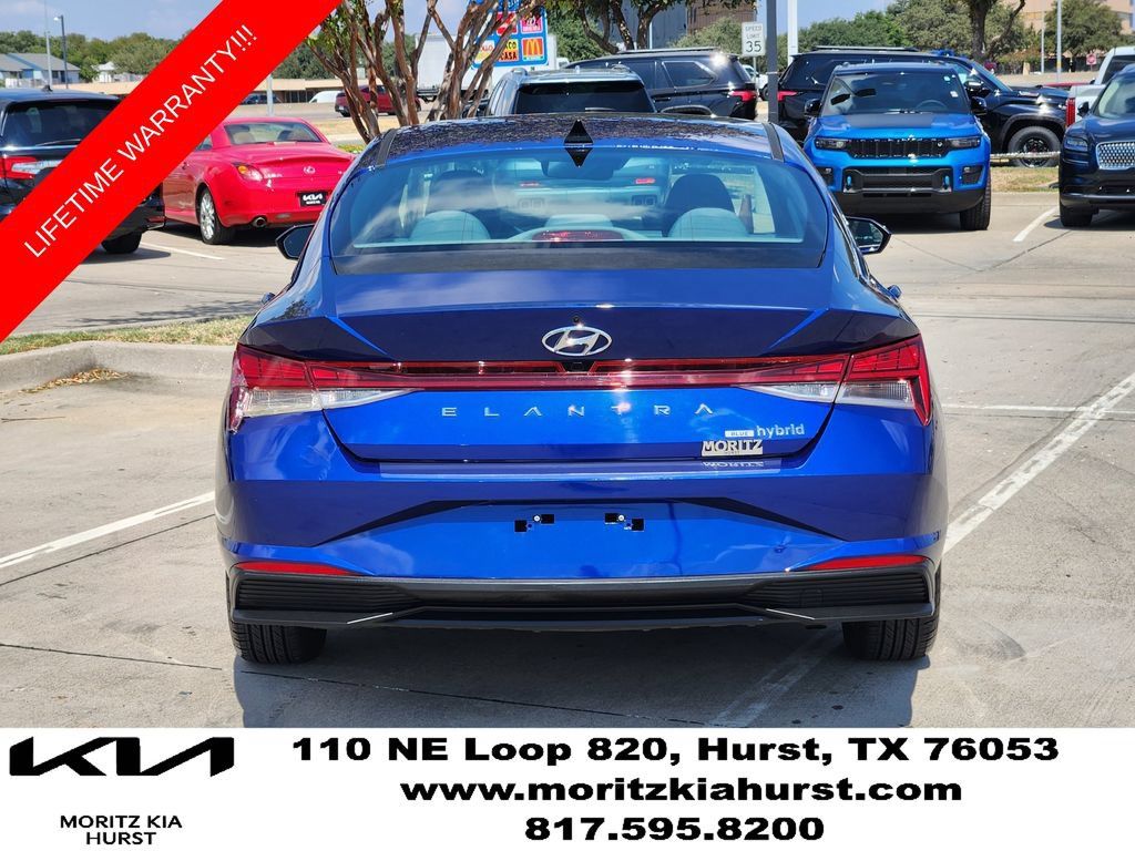 Used 2023 Hyundai Elantra Blue FWD image 12