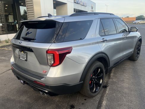 Used 2023 Ford Explorer ST w/ Equipment Group 401A AWD/4WD image 7