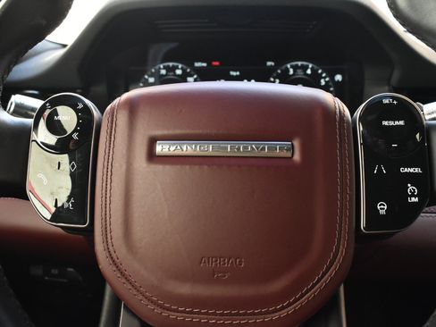 Used 2020 Land Rover Range Rover Evoque SE AWD/4WD image 23