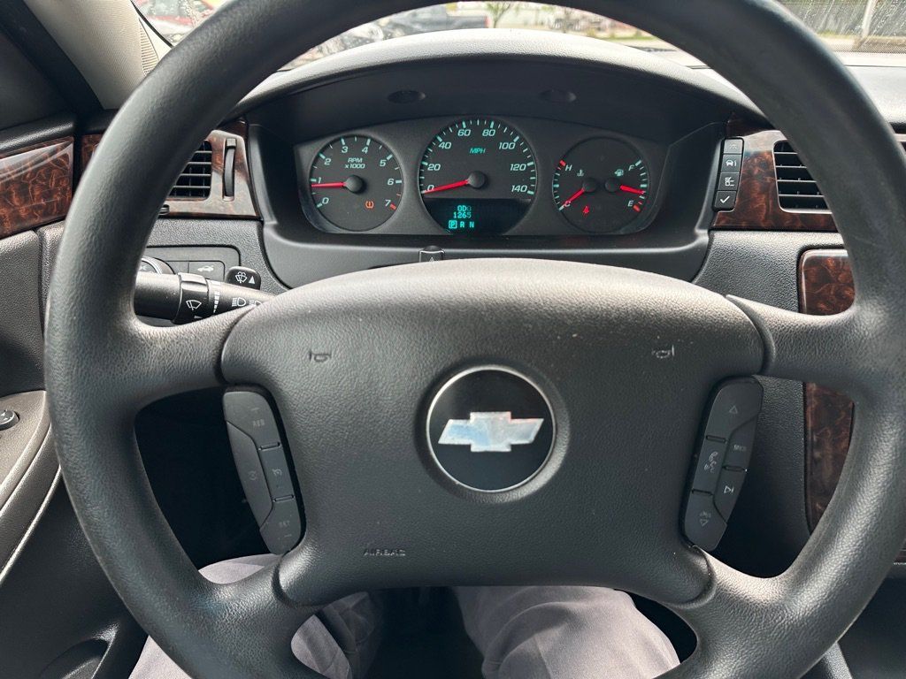 Used 2016 Chevrolet Impala Limited LS FWD image 13