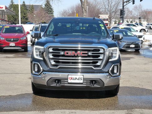 Used 2021 GMC Sierra 1500 SLT w/ SLT Convenience Package AWD/4WD image 2