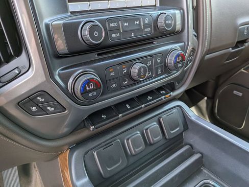 Used 2017 Chevrolet Silverado 1500 LTZ w/ High Desert Package AWD/4WD image 21