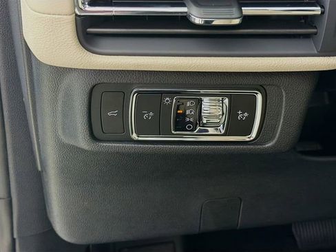 New 2026 Lincoln Corsair Premiere FWD image 11