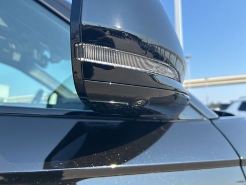 New 2025 Jeep Grand Cherokee L Limited w/ Luxury Tech Group II image 18