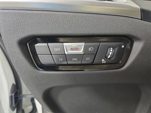 New 2025 BMW M2 Base w/ Lighting Package image 25