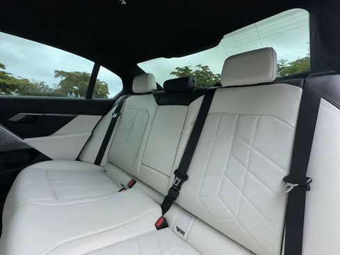 Used 2026 BMW 530i w/ M Sport Package RWD image 22