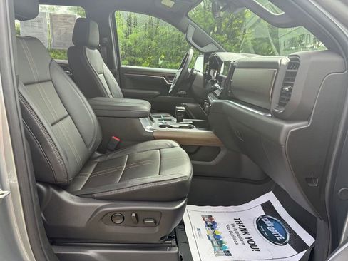 Used 2026 Chevrolet Silverado 1500 High Country w/ Technology Package AWD/4WD image 24