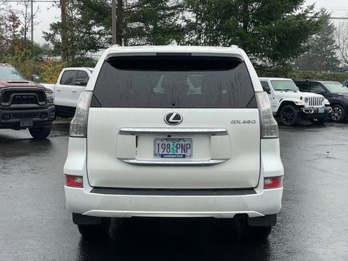 Used 2023 Lexus GX 460 Premium image 5