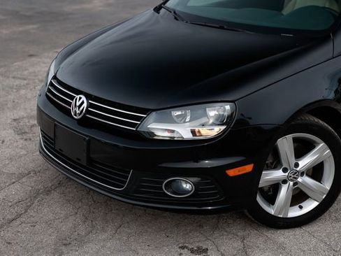 Used 2012 Volkswagen Eos Executive image 26