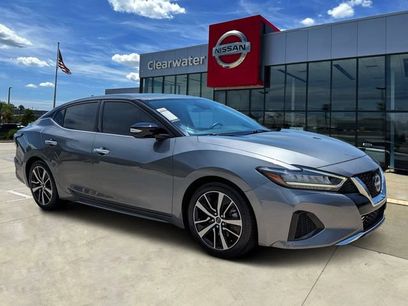 Used 2023 Nissan Maxima SV w/ Floor Mat Group