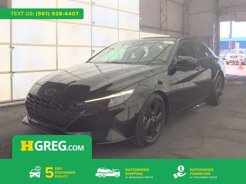 Used 2021 Hyundai Elantra SEL FWD image 1