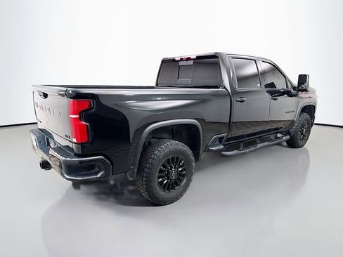 Used 2024 Chevrolet Silverado 3500 LTZ w/ LTZ Plus Package image 9