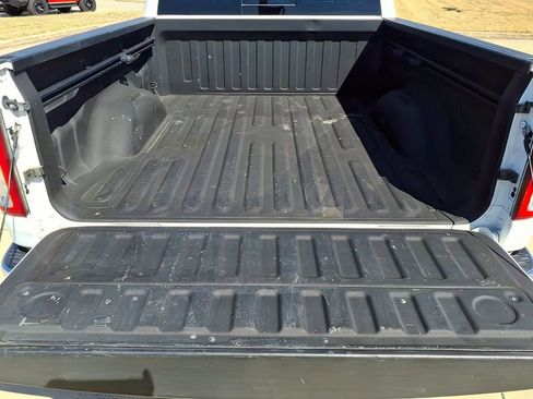 Used 2022 RAM 1500 Big Horn image 23
