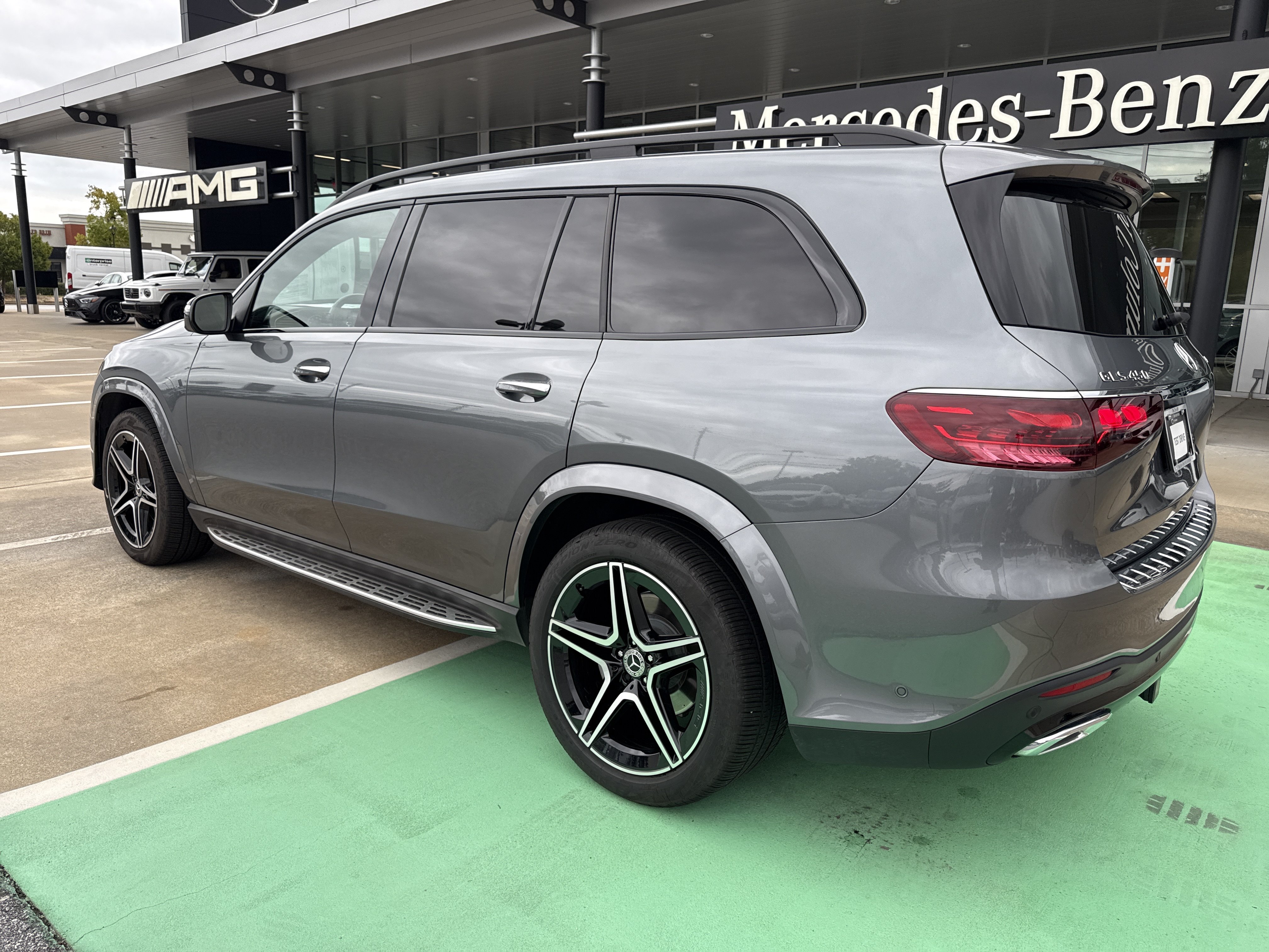 Certified 2024 Mercedes-Benz GLS 450 4MATIC image 8