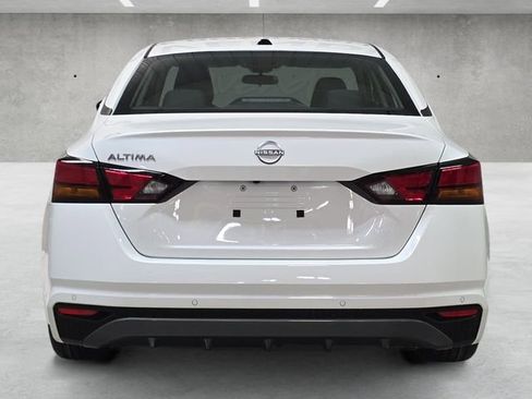 New 2026 Nissan Altima 2.5 SV FWD image 15
