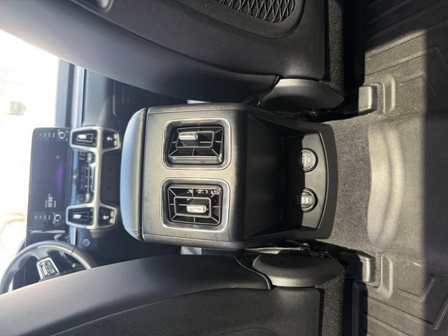 Used 2023 Kia Sorento S w/ Panoramic Sunroof Package FWD image 26