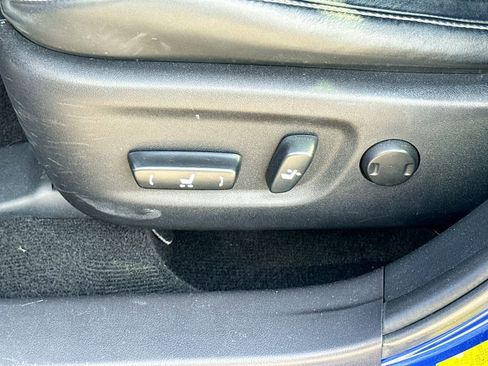 Used 2015 Lexus CT 200h w/ Navigation Package image 15