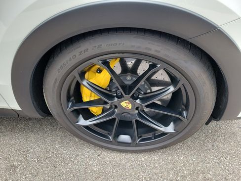 Certified 2024 Porsche Cayenne Turbo GT AWD/4WD image 13