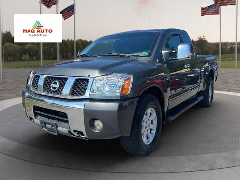 Used 2005 Nissan Titan SE w/ (R02) SE Off-Road Pkg image 1