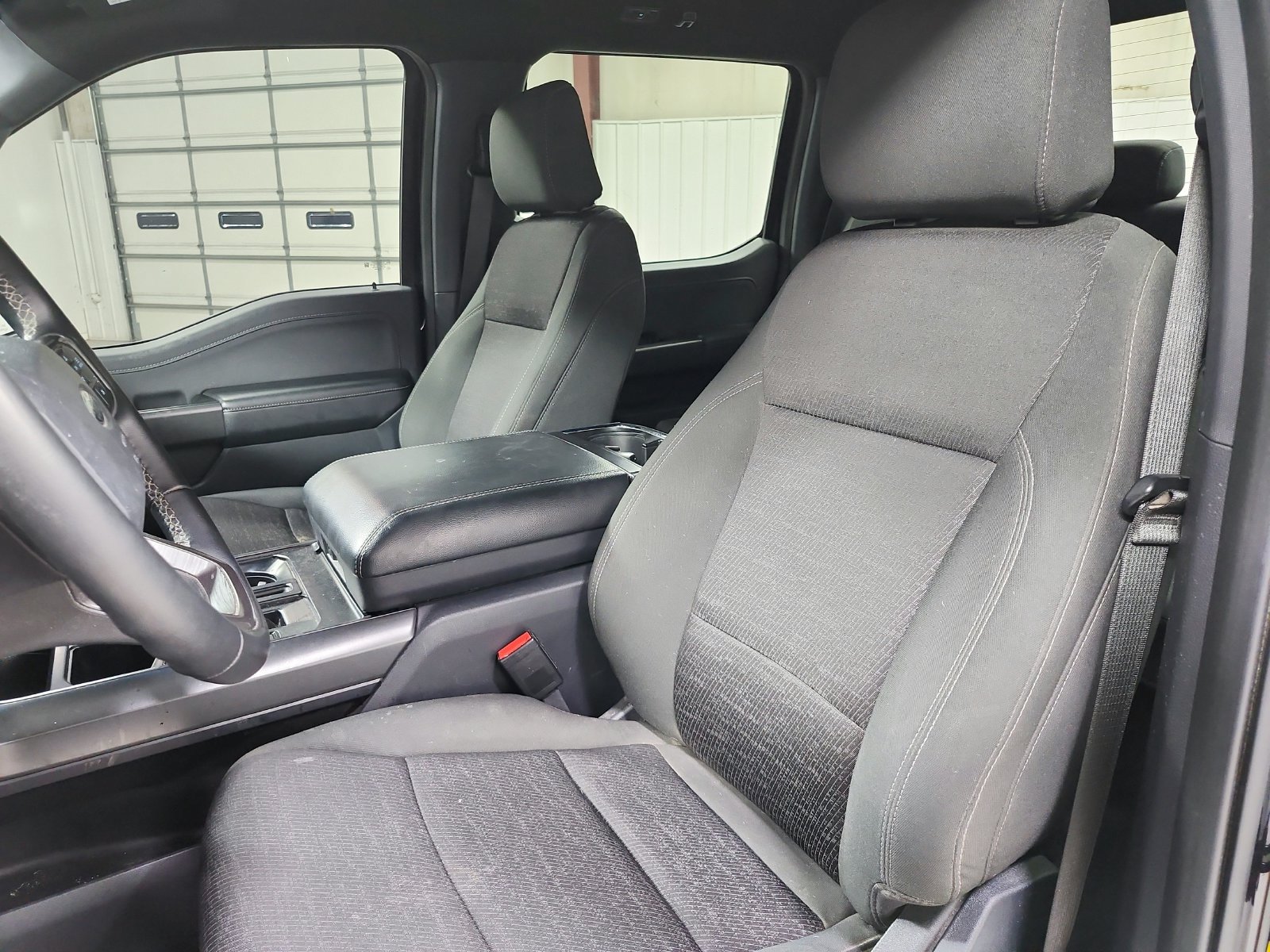 Used 2024 Ford F150 XLT w/ XLT Black Appearance Package AWD/4WD image 10