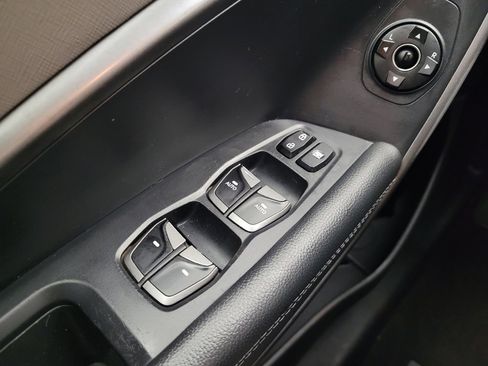 Used 2017 Hyundai Santa Fe Sport image 27