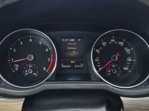 Used 2017 Volkswagen Passat 1.8T SE FWD image 18
