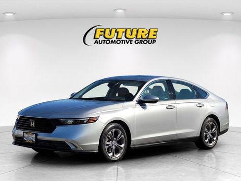 Certified 2023 Honda Accord EX image 5
