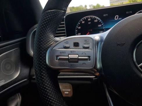 Used 2023 Mercedes-Benz GLS 450 4MATIC image 29