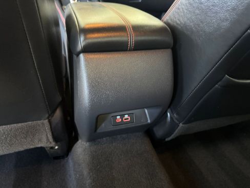 Used 2025 Nissan Altima 2.5 SR image 23