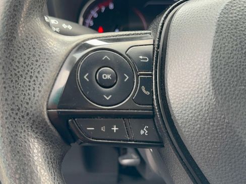 Certified 2024 Toyota RAV4 LE AWD/4WD image 18