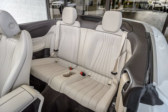 Used 2018 Mercedes-Benz E 400 4MATIC Cabriolet image 40