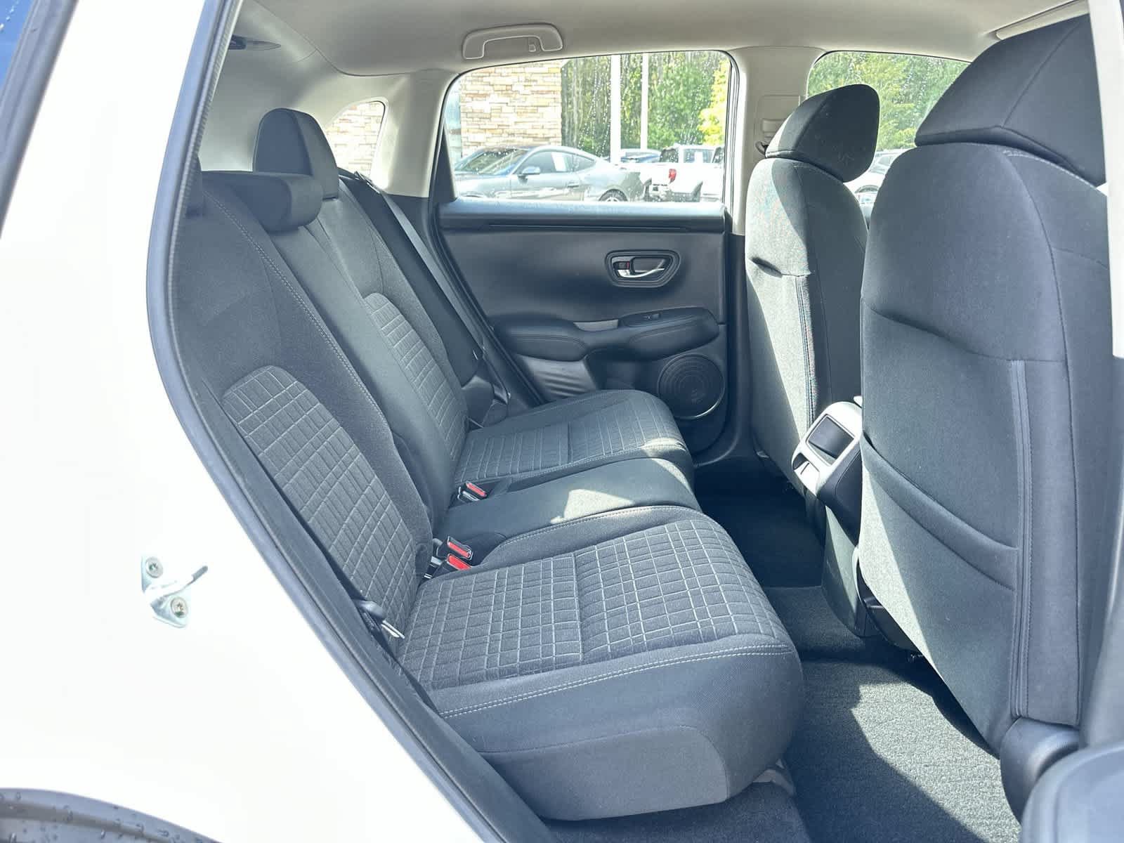 Used 2023 Honda HR-V LX image 16