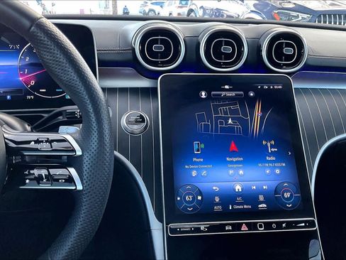 Used 2024 Mercedes-Benz C 300 Sedan image 6