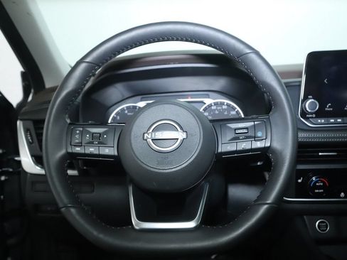Certified 2023 Nissan Rogue SV w/ SV Premium B Package AWD/4WD image 22