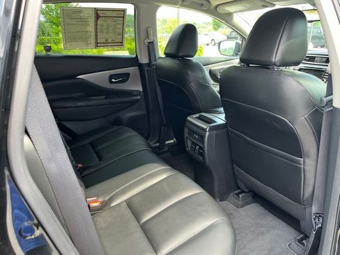 Used 2024 Nissan Murano SV w/ SV Midnight Edition Package FWD image 24