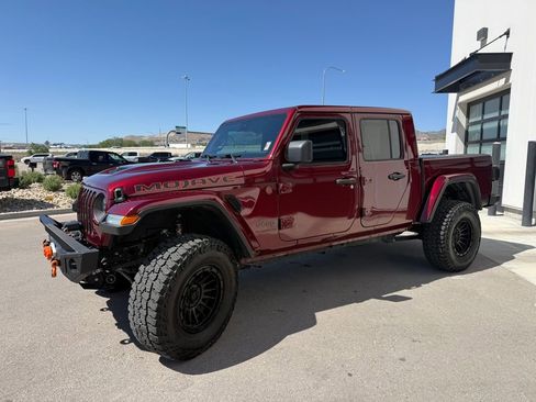 Used 2021 Jeep Gladiator Mojave AWD/4WD image 2