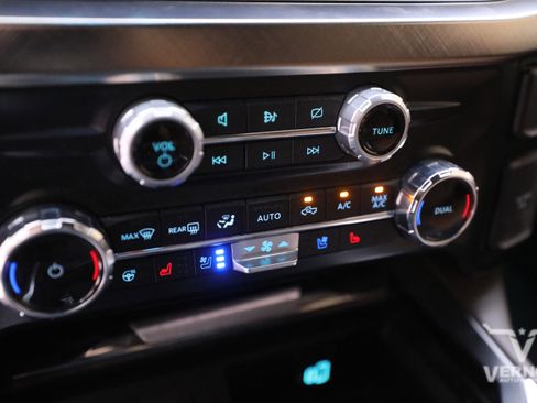 Used 2024 Ford F250 King Ranch w/ FX4 Off-Road Package image 24