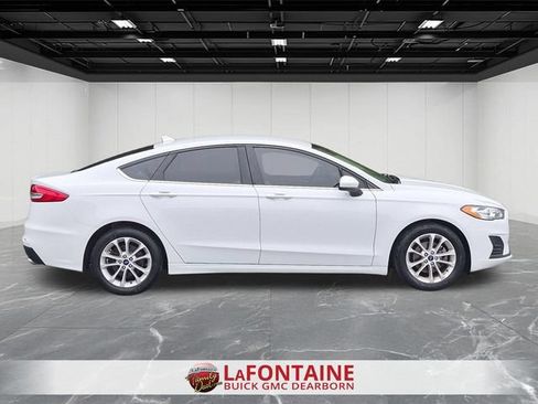 Used 2020 Ford Fusion SE FWD image 6