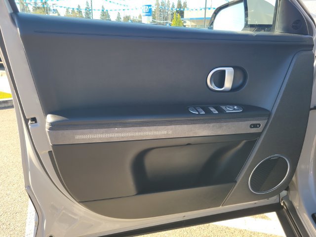 Used 2023 Hyundai Ioniq 5 Limited RWD image 18