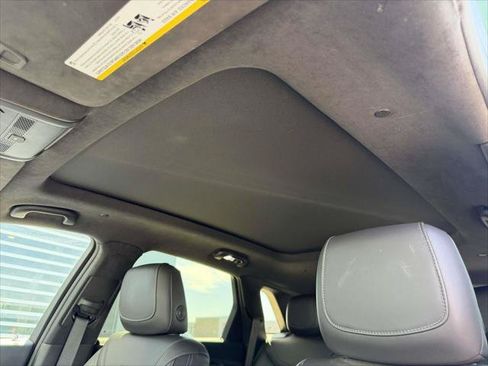 Used 2023 Cadillac XT5 Sportv w/ Platinum Package AWD/4WD image 23