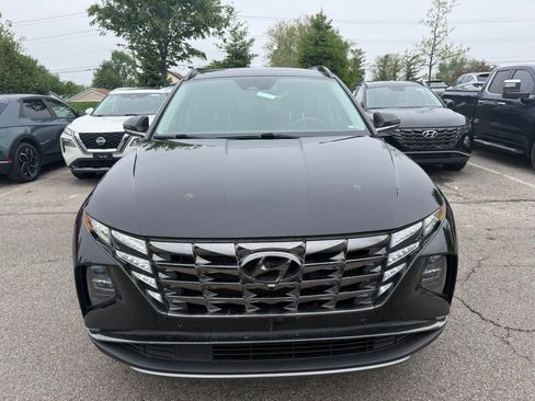 Used 2022 Hyundai Tucson Limited AWD/4WD image 2