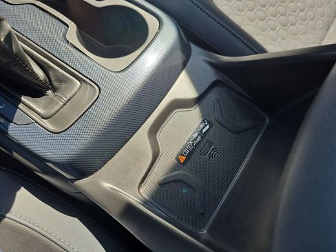 Used 2022 Chevrolet Colorado Z71 image 30