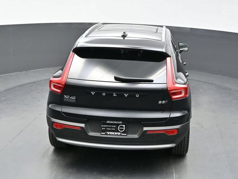 Used 2025 Volvo XC40 B5 Core AWD/4WD image 36