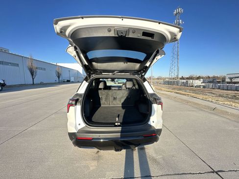 Used 2025 Chevrolet Equinox RS w/ Convenience Package III image 25