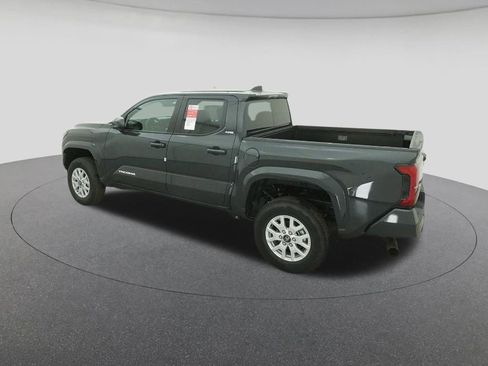 New 2025 Toyota Tacoma SR5 image 4