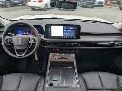 New 2025 Lincoln Aviator Reserve w/ Illumination Package image 15