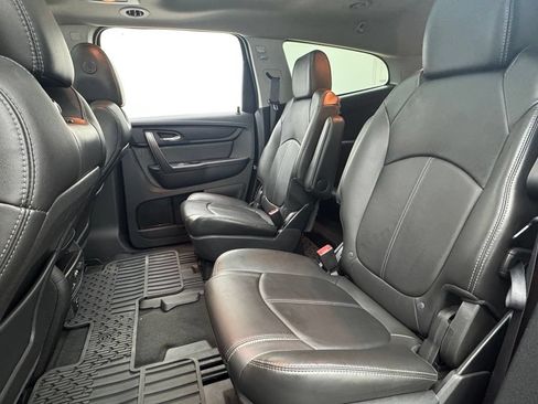 Used 2015 Chevrolet Traverse LT FWD image 38
