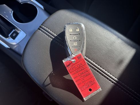 Used 2023 Chevrolet Malibu LT image 31